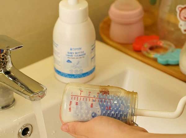 Silicon có tiệt trùng hơi nước được không?