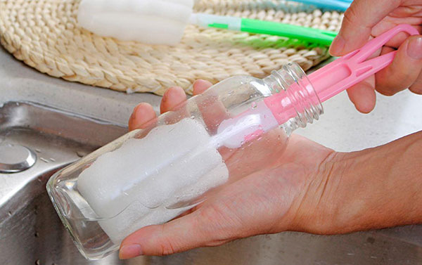 Cách làm khô chai thủy tinh